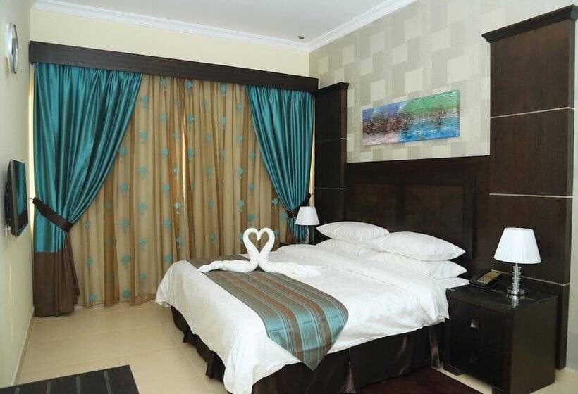 استودیوی استاندارد, Ivory Grand Hotel Apartments