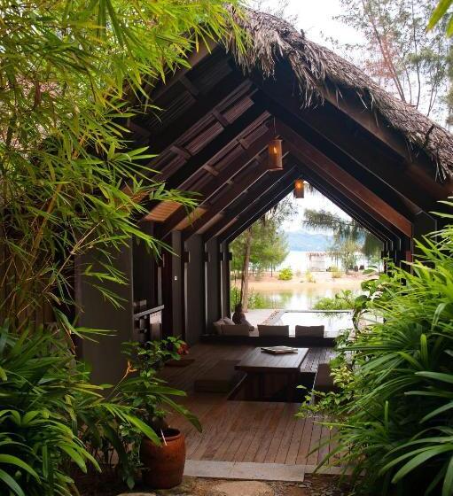 ویلای یک اتاق خوابه با استخر شنا, L Alya Ninh Van Bay