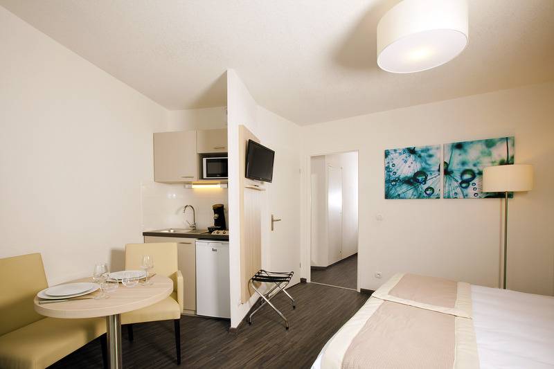 Студия Стандарт, Residhome Neuilly Bords De Marne