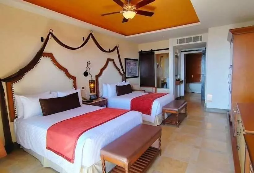 オーシャンビュージュニアスイート, Secrets Puerto Los Cabos Golf & Spa18+