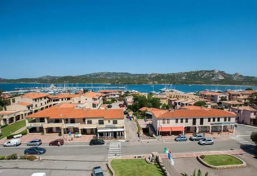 デラックススイート, Ahr Baja Hotel & Spa Cannigione