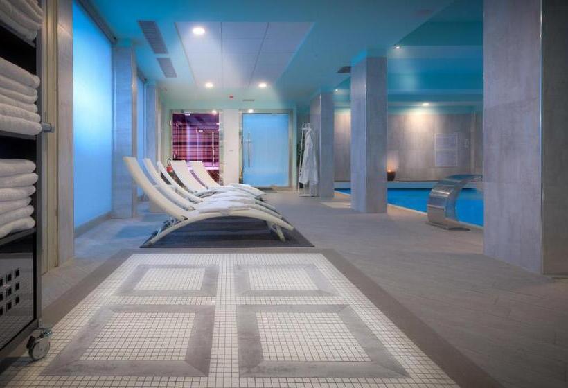 استودیوی استاندارد, Forte16 View & Spa