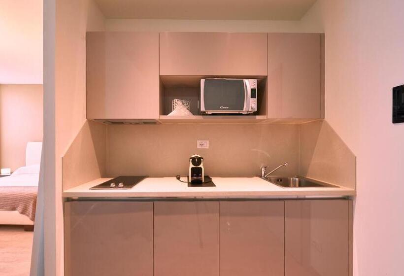 سوئیت جونیور با آشپزخانه, Forte16 View & Spa