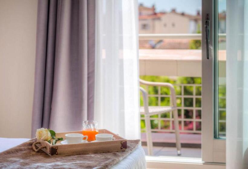 اتاق سوپریور با بالکن, Forte16 View & Spa