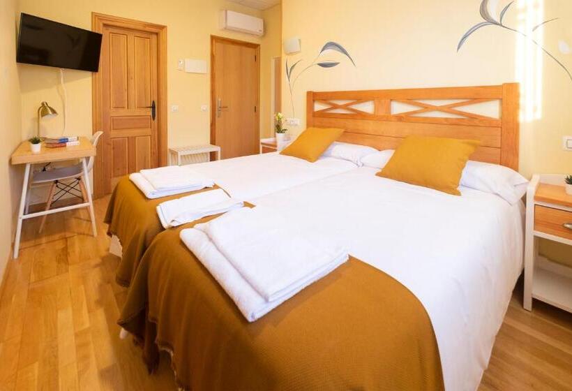 اتاق استاندارد, Hostal La Granja