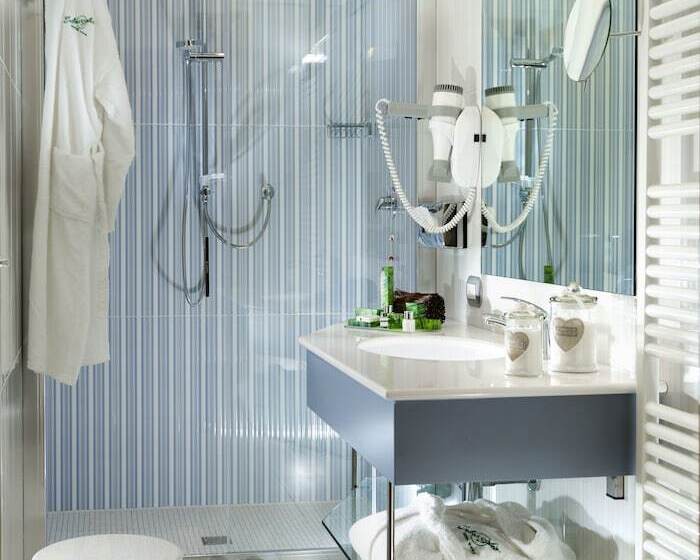 اتاق خانوادگی, Erbavoglio