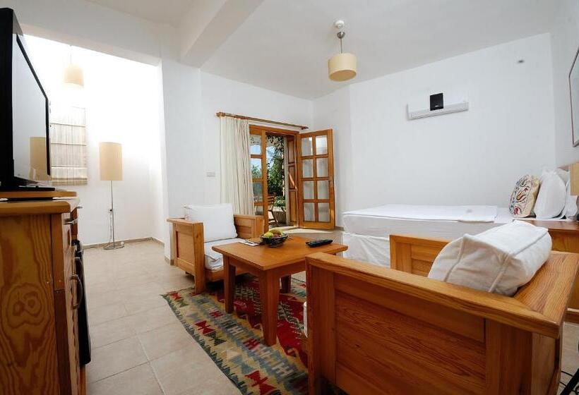 Junior Suite Vista Giardino, Lycia