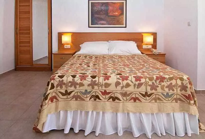 Suite Junior, Lycia