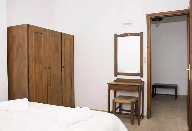 1 Bedroom Apartment Ground Floor