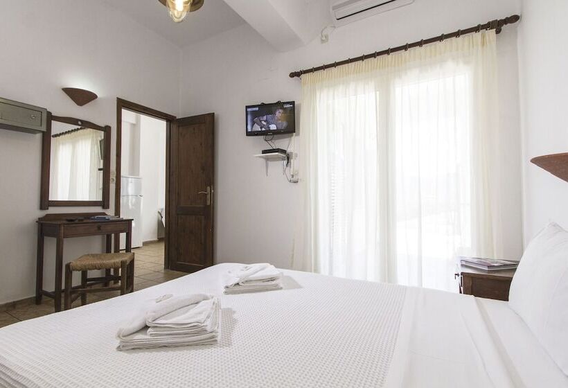 Апартаменты 1 Спальня Нижний Этаж, Olive Tree Apartments