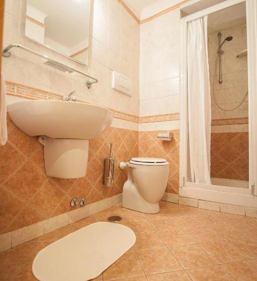 اتاق استاندارد, Pomezia