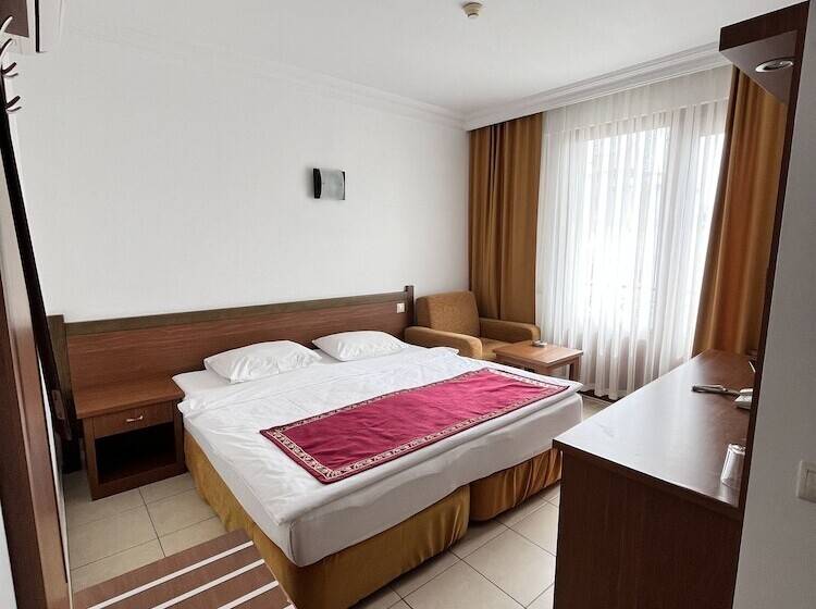 اتاق استاندارد یک نفره با چشمانداز دریا, Royal Hill