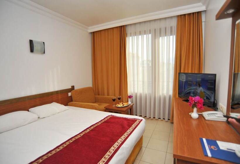 اتاق استاندارد یک نفره با چشمانداز دریا, Royal Hill