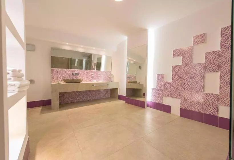 プレミアムスイート, Santorini Secret Suites & Spa, Small Luxury Hotels Of The World