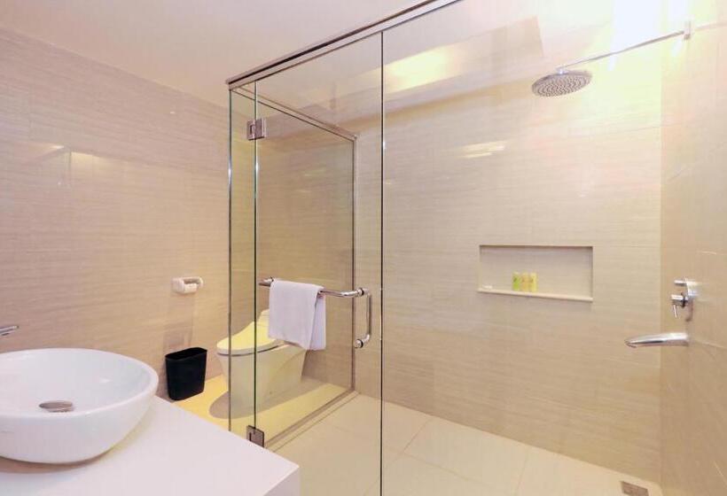 프레지덴셜 스위트, Swiss Belhotel Cirebon