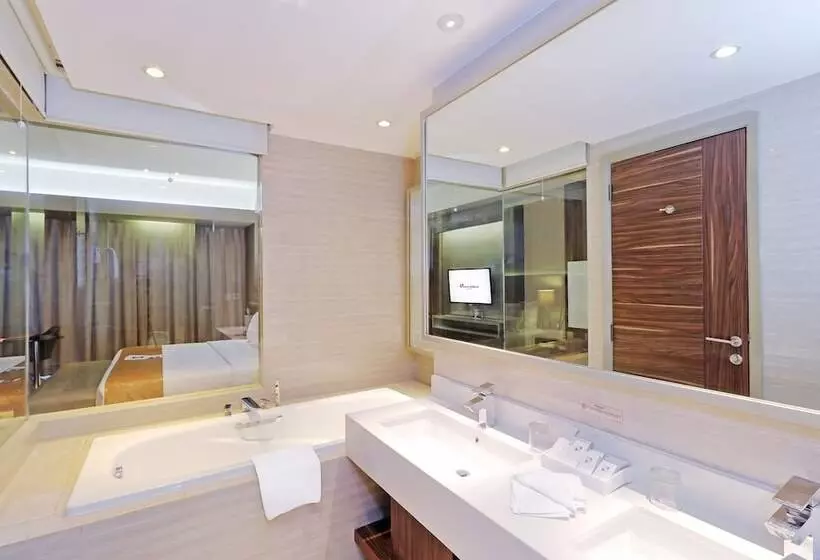سوییت اجرایی, Swiss Belhotel Cirebon