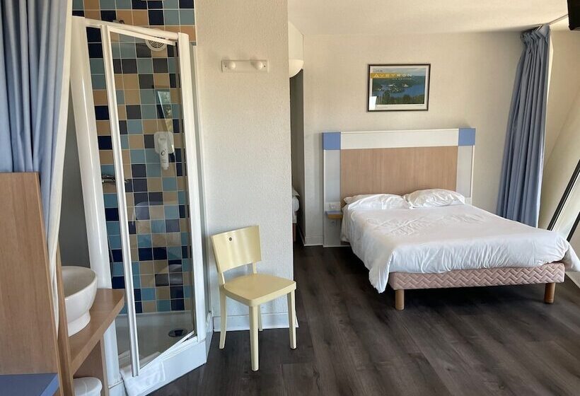 スタンダードトリプルルーム, The Originals Access, Hôtel Millau Sud