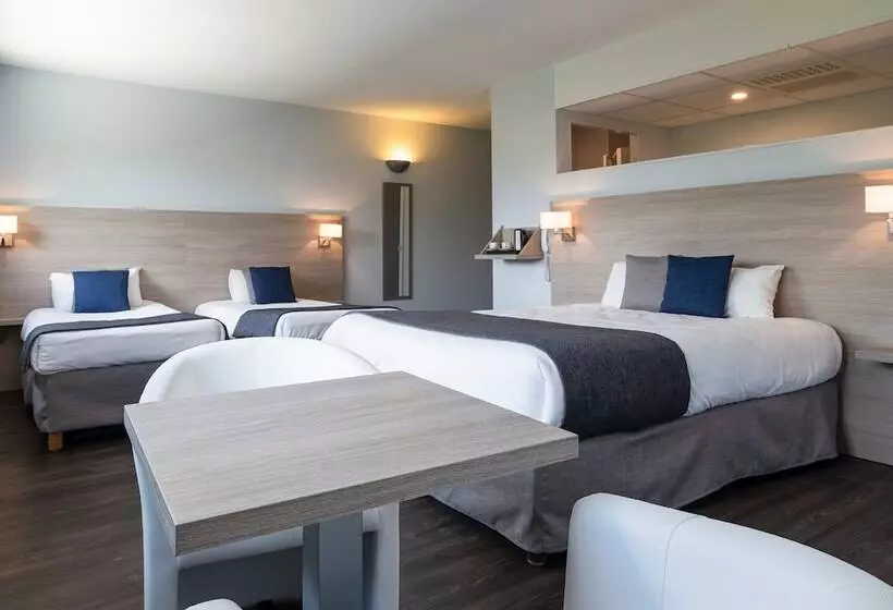 اتاق استاندارد چهار تخته, The Originals Access, Hôtel Millau Sud