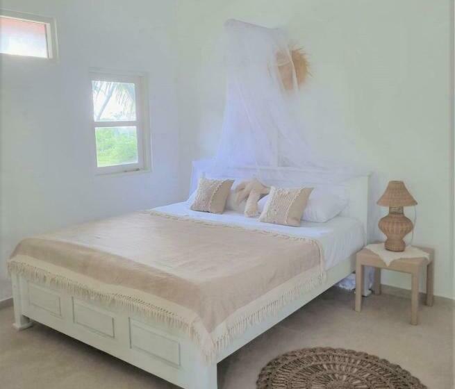 חדר דלוקס לשלושה, Golden Beach Paradise