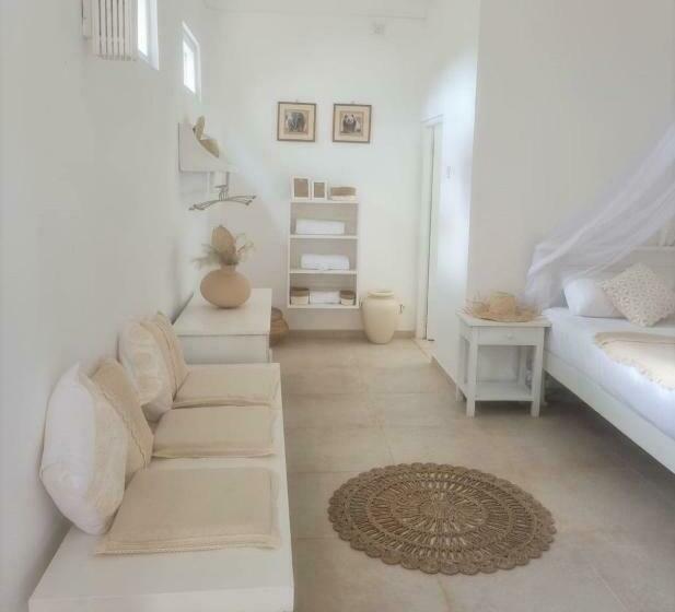 חדר דלוקס לשלושה, Golden Beach Paradise