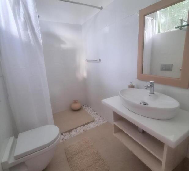 חדר דלוקס לשלושה, Golden Beach Paradise