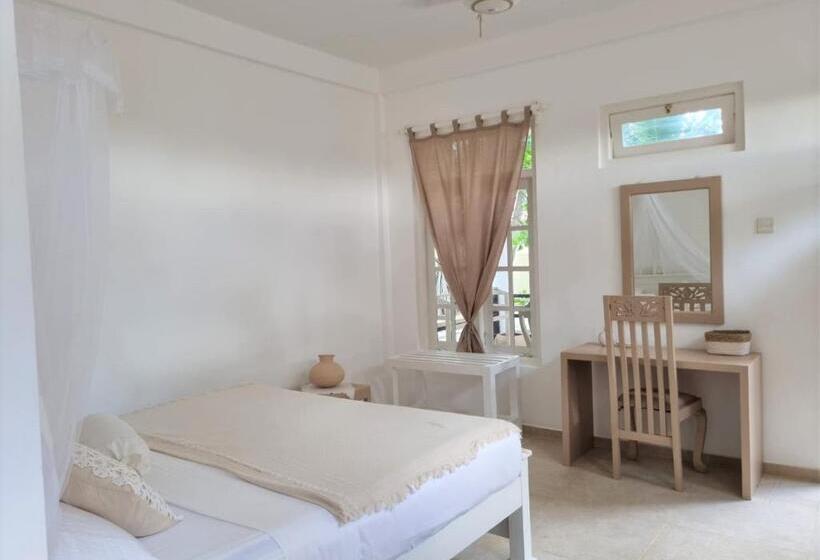 חדר סופריור לשלושה עם נוף לים, Golden Beach Paradise