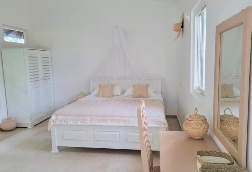 חדר דלוקס עם מרפסת, Golden Beach Paradise