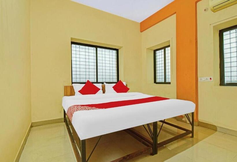 חדר קלאסי לשלושה, Oyo Flagship 85024 Golden Key