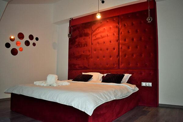 غرفة عائلية, Pensiunea Ober