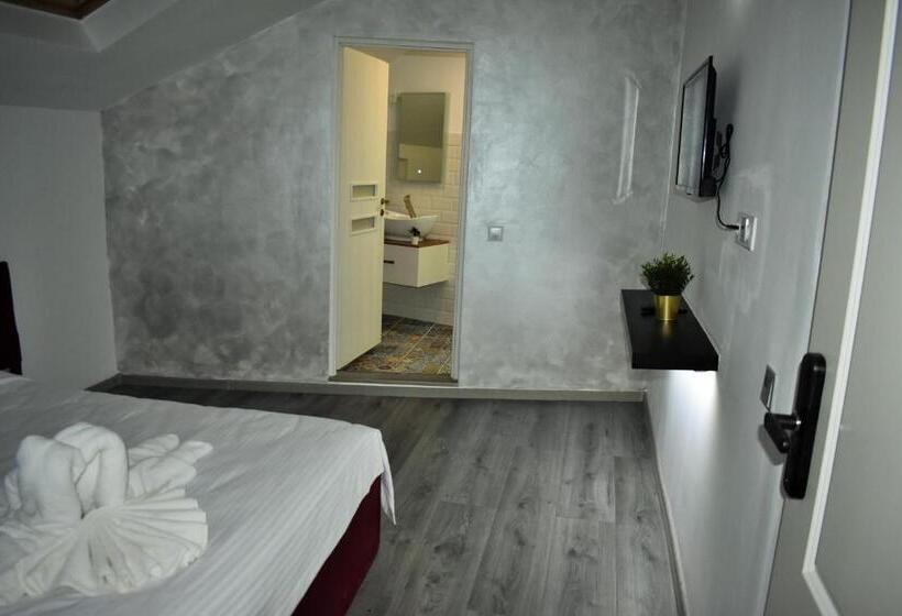 חדר סטנדרט לשלושה, Pensiunea Ober