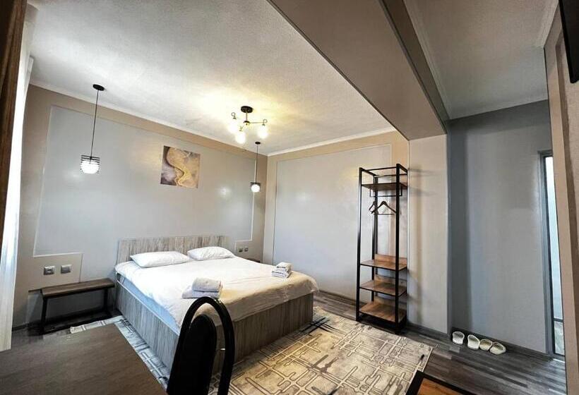 اتاق استاندارد, Ave