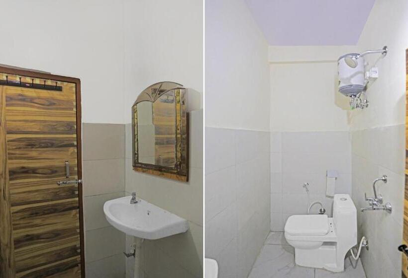Classic Kolmen Hengen Huone, Capital O Diamond 18 Near Worlds Of Wonder