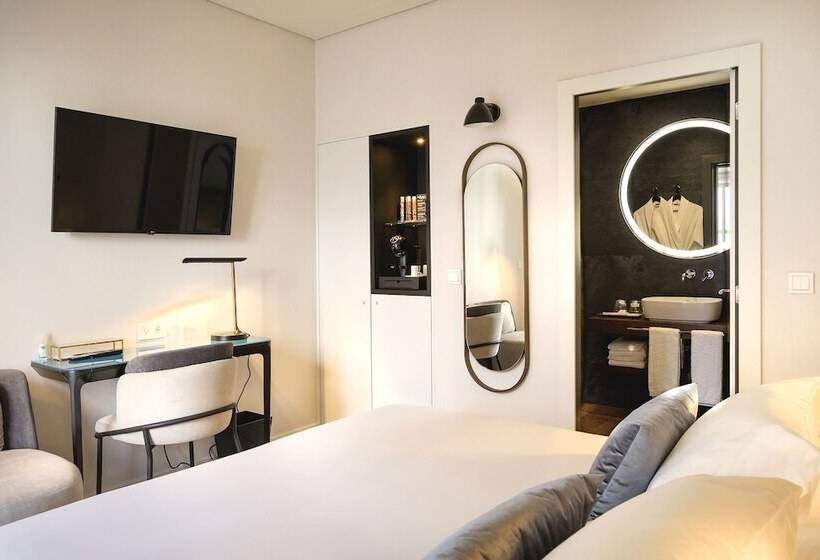 اتاق کلاسیک با تخت دوبل, Mourasuites