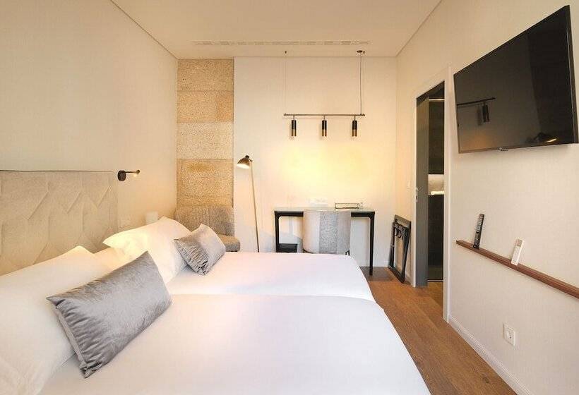 اتاق کلاسیک با تخت دوبل, Mourasuites