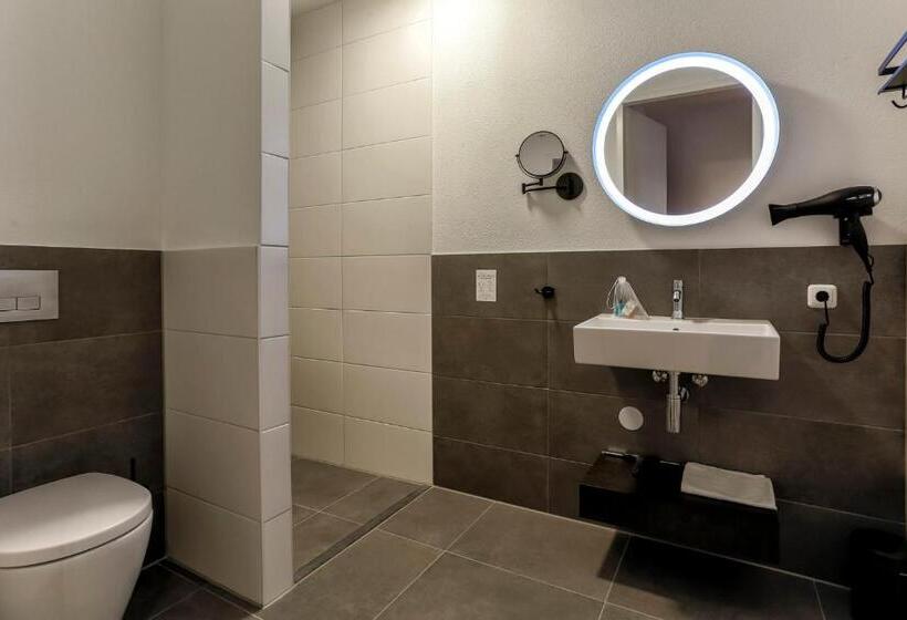 스탠다드 룸 호수 전망, Parc Maasresidence Thorn Apartments