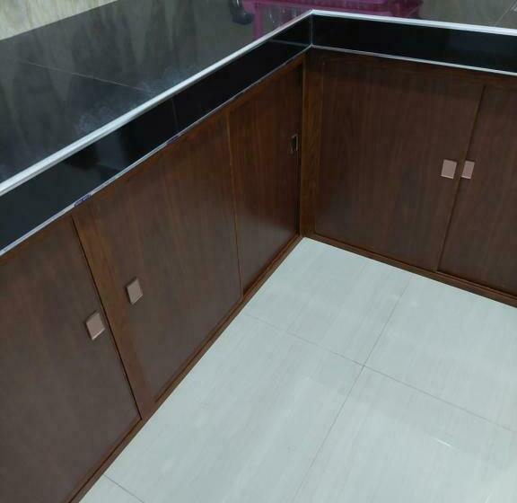 スタンダードルーム, Pasindu Place