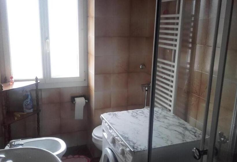 Номер Стандарт, B&b Signora Elvira