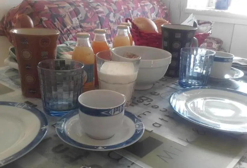 Standard Kolmen Hengen Huone, B&b Signora Elvira