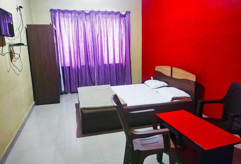 חדר אקונומי, Staymaker Pushpagiri Comforts