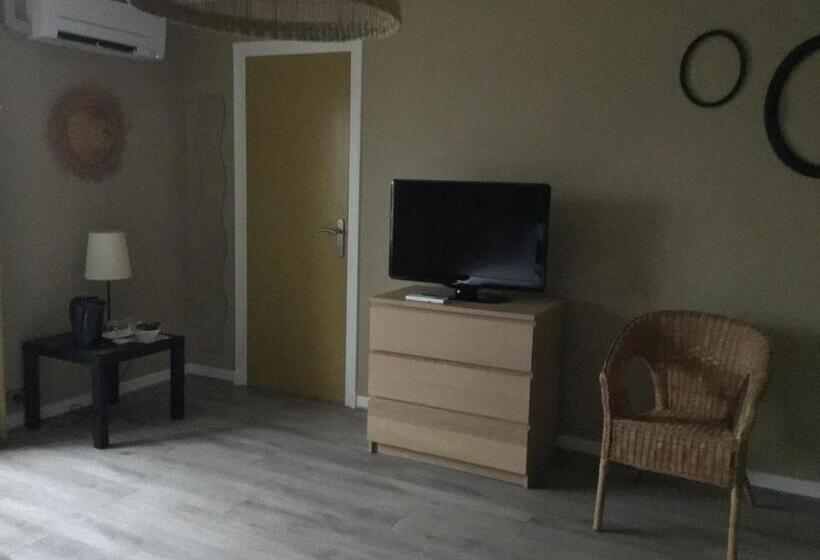Номер Стандарт, Chambres D Hôtes La Maison D Après