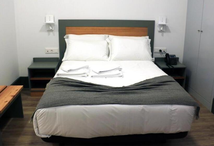 标准间带阳台, Aliança Café & Hostel