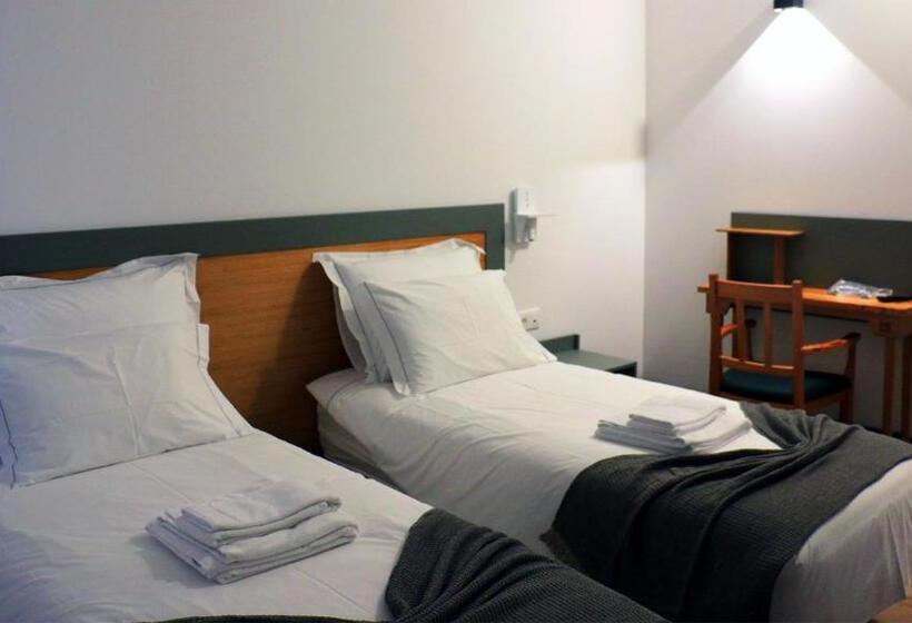 标准间带阳台, Aliança Café & Hostel