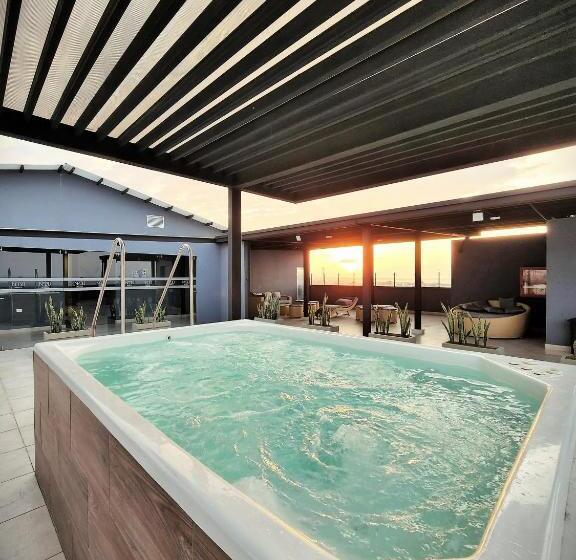 غرفة قياسية, Nabu Del Pacifico