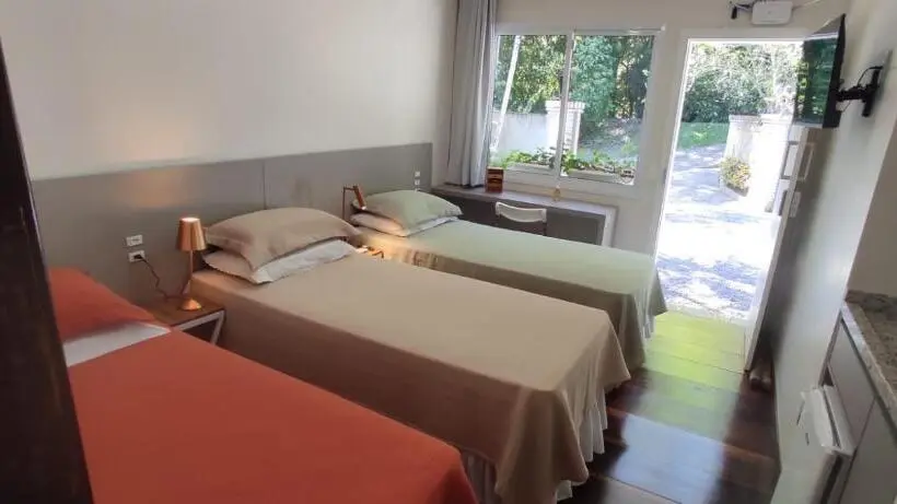 Comfort Kolmen Hengen Huone, Bela Vista Hospedagem