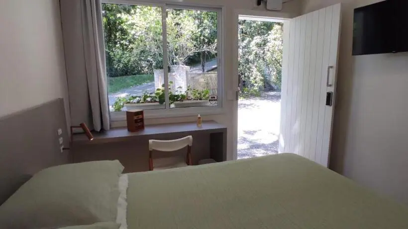 Comfort Kolmen Hengen Huone, Bela Vista Hospedagem