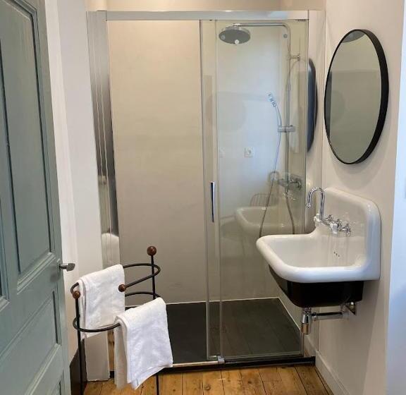 Люкс Кровать Кинг, My Boutique Guesthouse   Fabulous Suites 10 Min A7