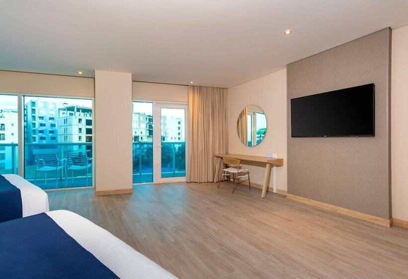 小型套房带阳台, Aquamare