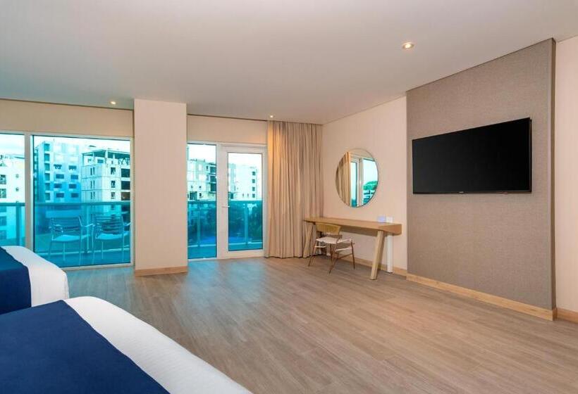 小型套房带阳台, Aquamare