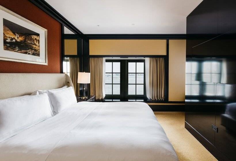 带河湖景观的套房, Casa Cipriani New York