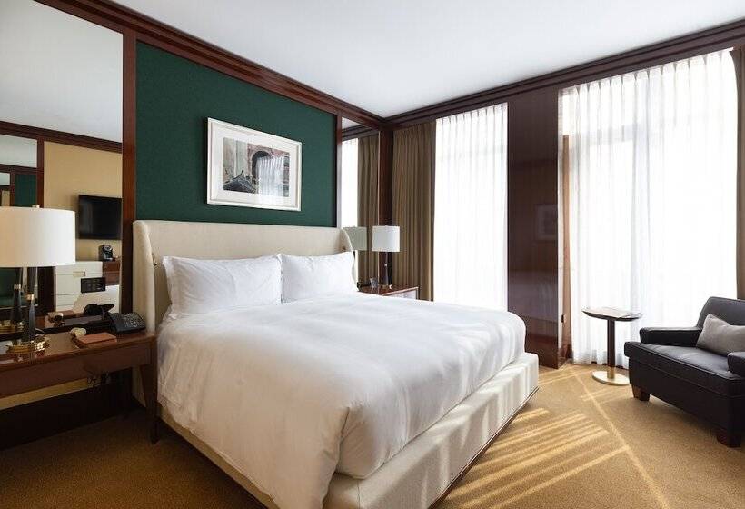 琮城市景观的豪华间, Casa Cipriani New York